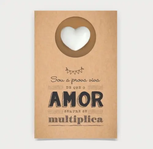 Cartão Maternidade Person. c/ Aplique Mini Coração Branco