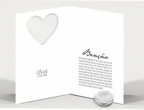 Cartão Maternidade Personalizado c/ Aplique Mini Flor Branca