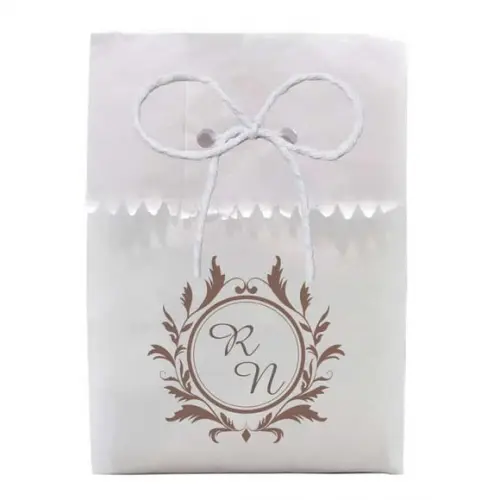CASAMENTO - SAQUINHO PAPEL PERSONALIZADO. C/ FURO E CORDÃO
