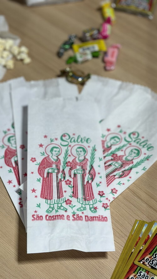 Saquinho de Papel Cosme e Damião Branco 100 un + 100 Santinhos d