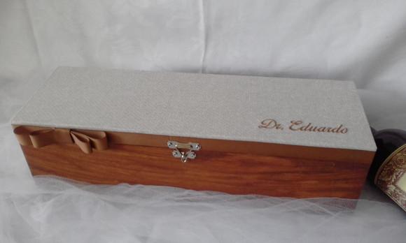Caixa Personalizada para Vinho