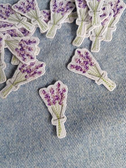 20 lPatches Bordados Lavanda Termocolantes P Artesanato e Decora?
