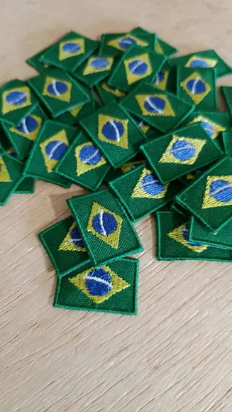 50 Mini Bandeiras do Brasil Bordado Termocolante - copa 2026