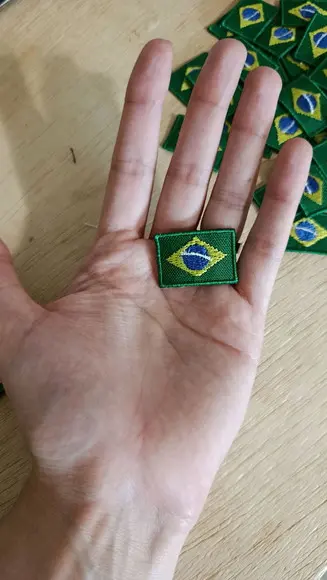 50 Mini Bandeiras do Brasil Bordado Termocolante - copa 2026