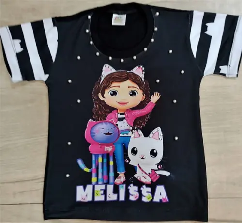Camiseta Casa Magica da Gabby com Strass e Pérolas