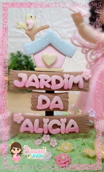 Topo de Bolo Jardim Encantado