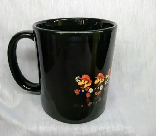 Caneca Preta - Super Mario Bros
