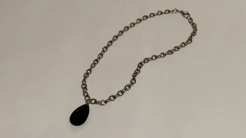 Gargantilha Prata com pingente Ônix