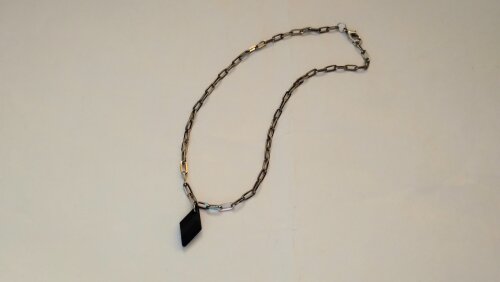 Gargantilha em Aço com pingente