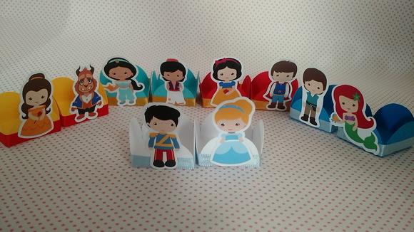 Kit 20un - Forminha - Princesa e Principe
