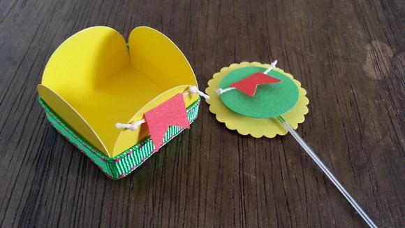 Kit 20un - Forminha + Topper Festa Junina