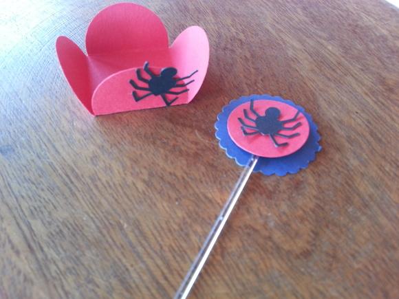 Kit 20un - Forminha + Topper Homem Aranha