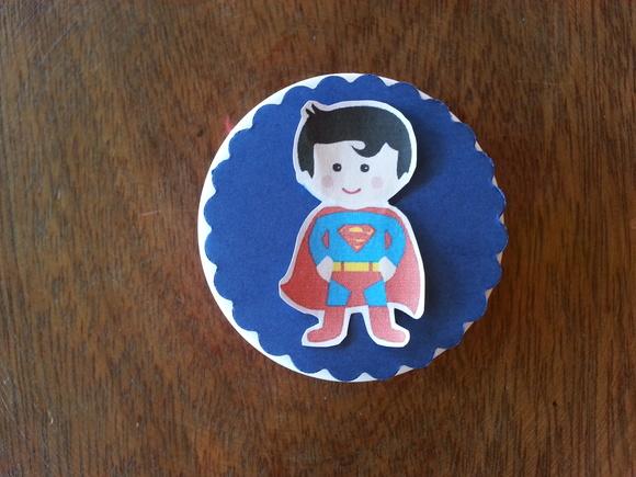 Latinha - Super homem