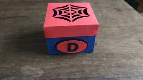 Caixinha - Homem aranha
