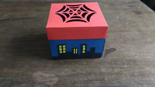 Caixinha - Homem aranha