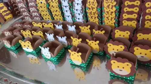 Forminha + topper - Safari