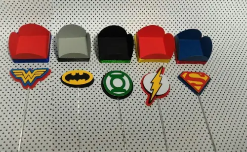 Kit 20un - Forminha + Topper - Liga da Justiça Scrap