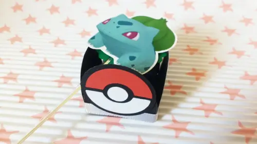 Kit 20un - Forminha + Topper - Pokemon