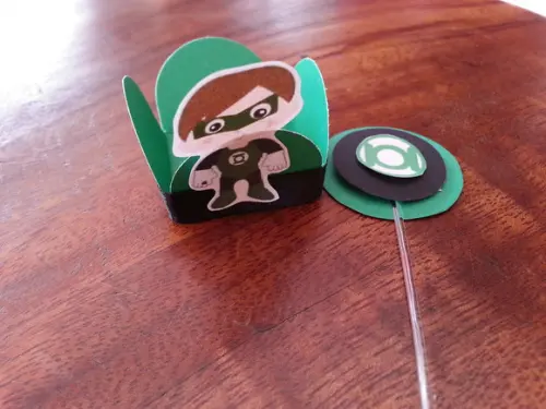 Kit 20un - Forminha + Topper Lanterna Verde