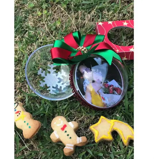 Kit 4un Bola de Natal - Acrílico com Biscoito