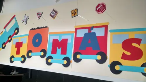 Kit Bandeirola e Topper - Trem e Placas