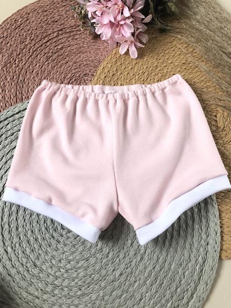Kit Bebê Bordado – Body + Short + Bolsinha | Tamanho M (3 a 6 