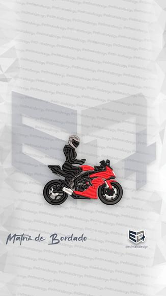 Matriz de Bordado Mulher Motociclista Esportiva