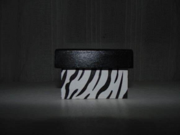 Caixa com sabonete de bolsa de zebra N° 634