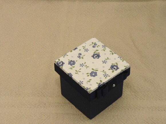 Caixa de flor azul N° 44