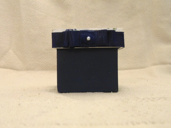 Caixa de flor azul N° 44