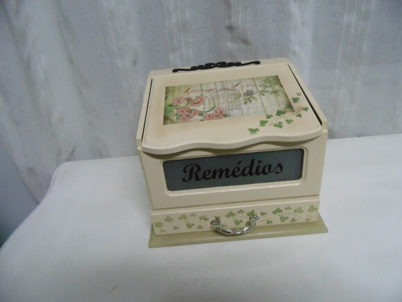 Caixa de Remedio N° 642