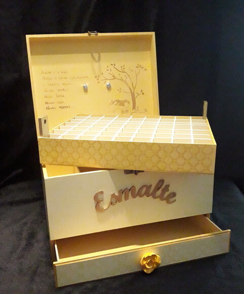 Kit Porta Esmalte e Porta Remédios N° 896