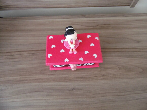 Mini Comoda com Biscuit N°281