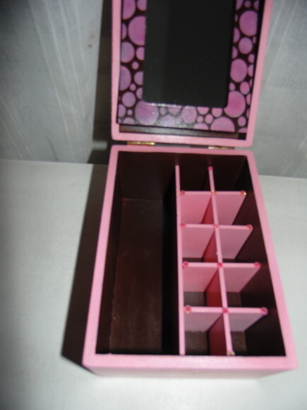Porta Maquiagem Retrô Rosa N° 641
