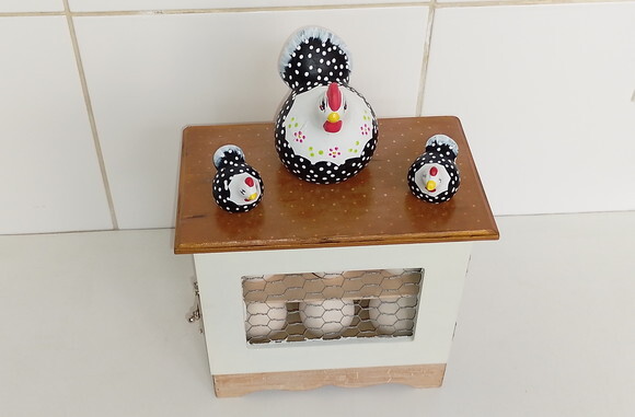 Porta Ovos com Galinha N° 926