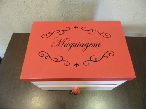 Caixa de maquiagem N°494