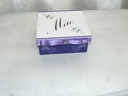 Caixa para o Dia das Mães Violeta N° 625