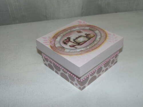 Caixa Rose N° 649