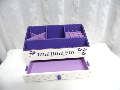 Porta maquiagem violeta n° 621