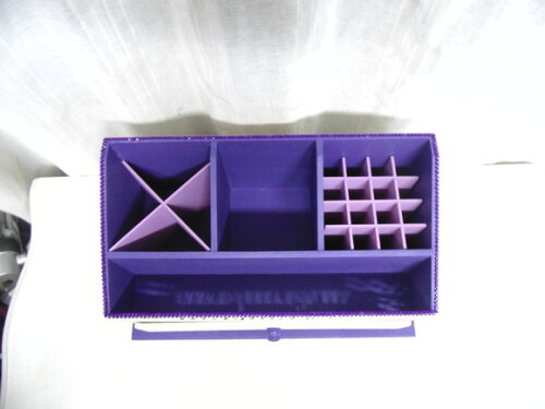 Porta maquiagem violeta n° 621