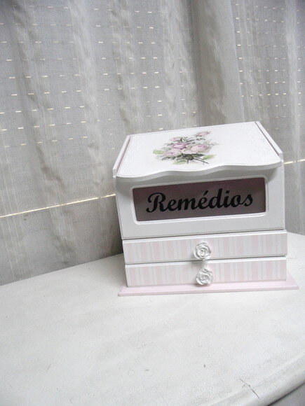 Porta Remédio com Duas Gavetas N° 739
