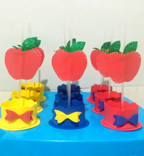 Centro de mesa Branca de Neve maçã de eva