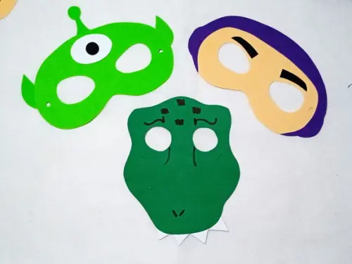 Lembrancinha Toy Story Máscaras Toda em Eva