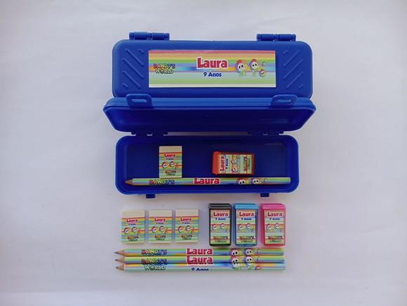 Kit Escolar com Estojo Dandy's World