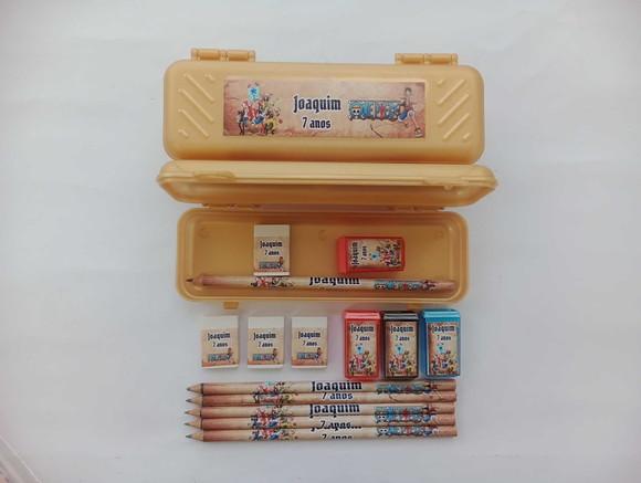 Kit Escolar com Estojo One Piece