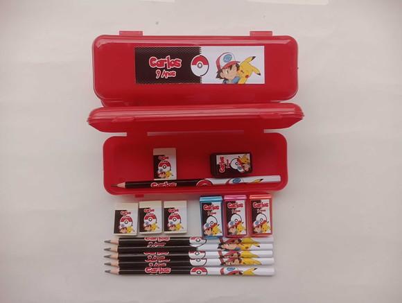 Kit Escolar com Estojo Pokemon