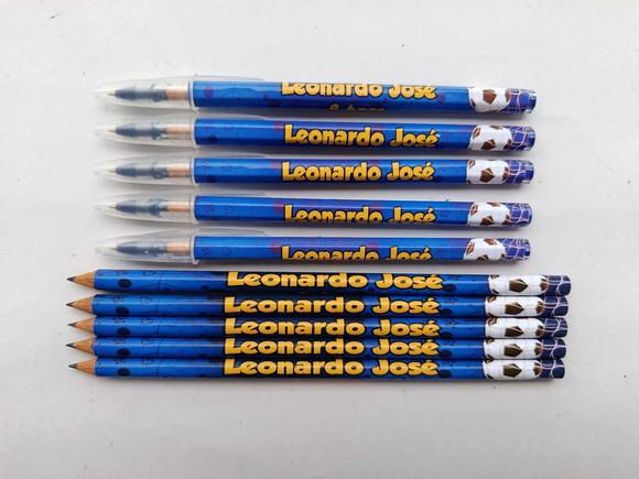 Kit Lápis com Caneta Personalizada Futebol