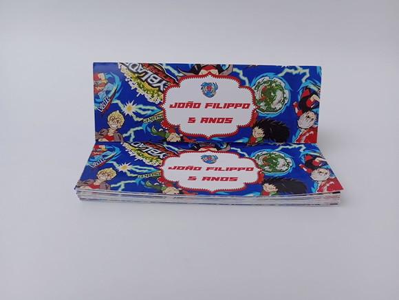 Lapela 10 x 3,5cm + Saquinho Celofane Beyblade