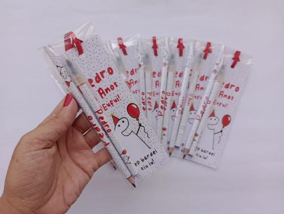 Marcador de Livro + Caneta + Lápis Flork Aniversário