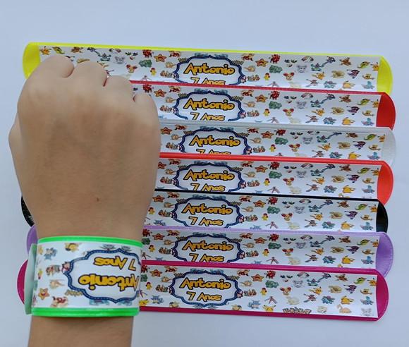 Pulseira Bate Enrola Pokemon Cores Sortidas